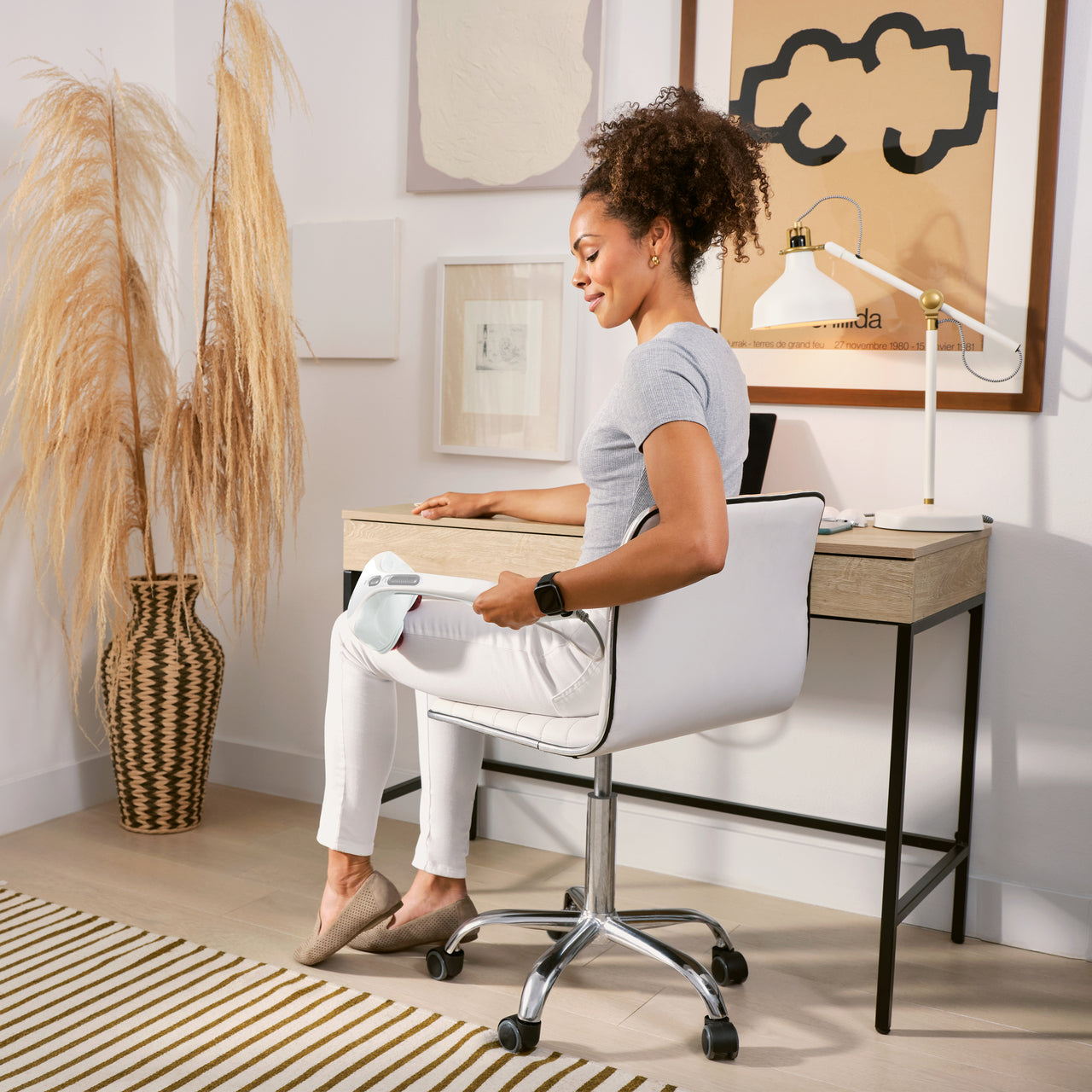 Duo Percussion Body Massager with Heat - Image 4